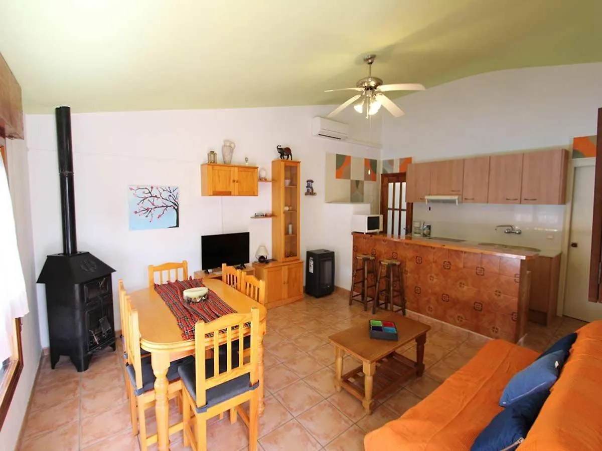 Vacaciones Frente Al Mar: Casa Con Wifi, Aire Opcional, Mascotas Bienvenidas Y Playa Para Perros - Es-184-24 Riumar Spain