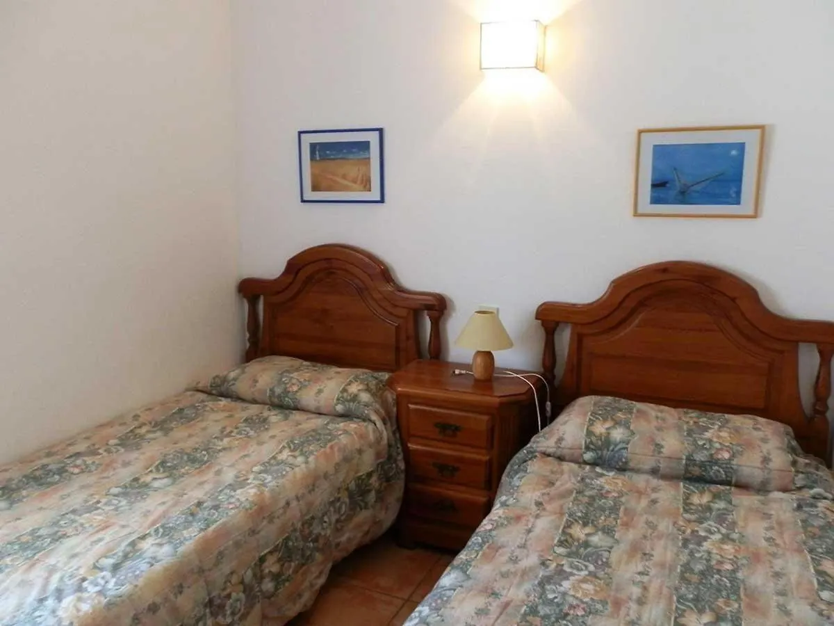 Vacaciones Frente Al Mar: Casa Con Wifi, Aire Opcional, Mascotas Bienvenidas Y Playa Para Perros - Es-184-24 Riumar 0*,  Spain