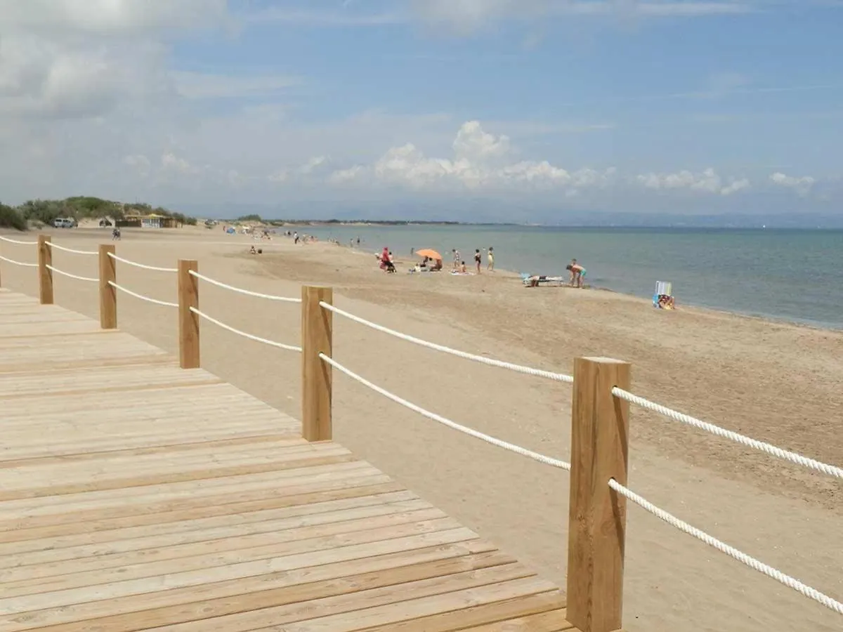Vacaciones Frente Al Mar: Casa Con Wifi, Aire Opcional, Mascotas Bienvenidas Y Playa Para Perros - Es-184-24 Riumar Holiday home